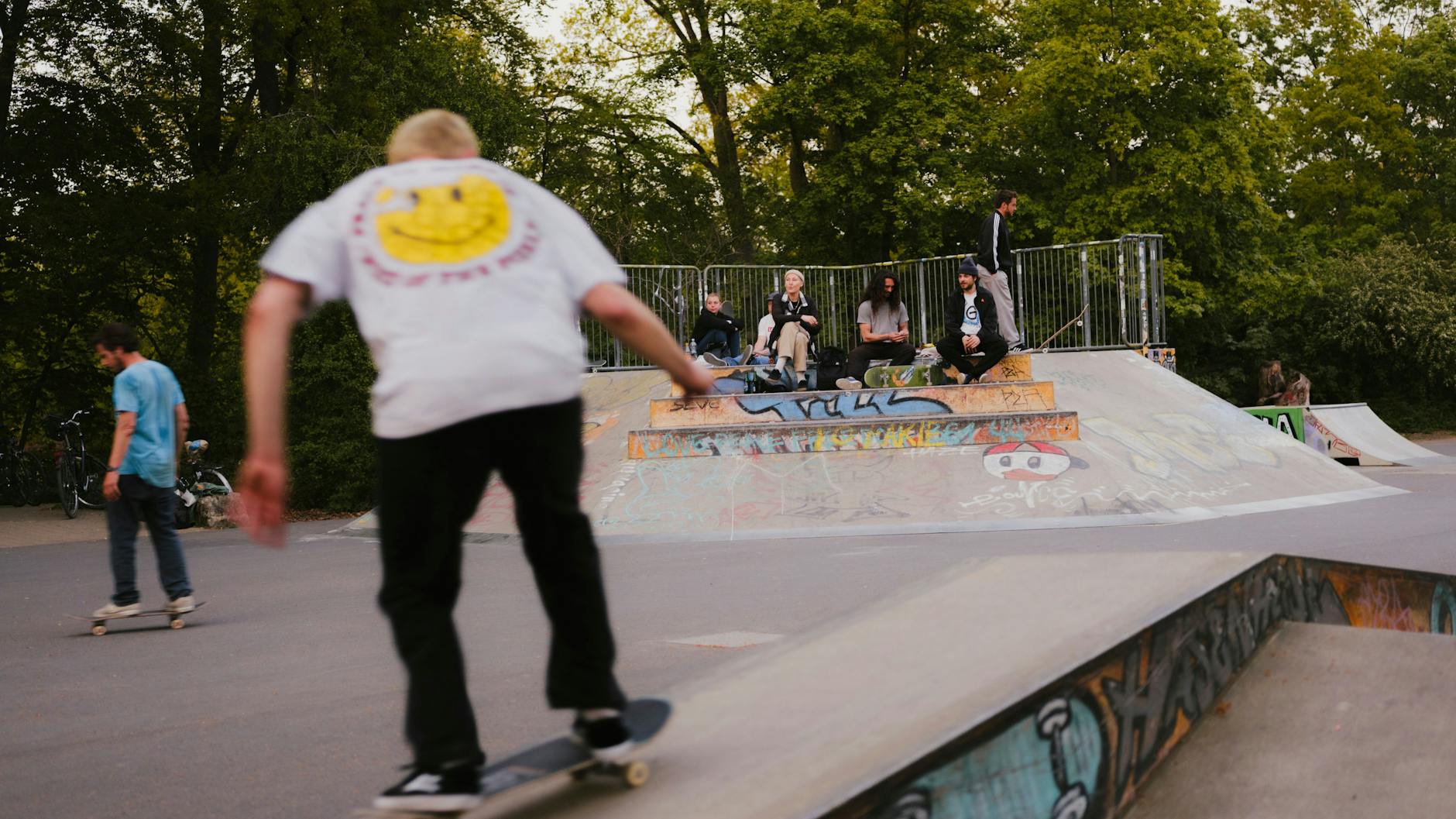 Auch das ist die Hasenheide: Skaterampe am Columbiadamm, gegenüber des Sommerbads.