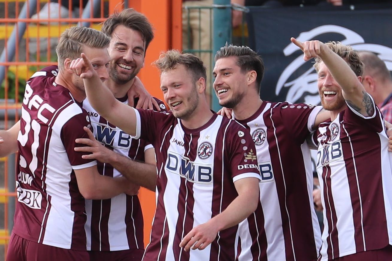 Strengt euch an, Dynamos: Die Fans wollen euch heute glücklich sehen und ihr wollt euch mit einem schönen Gefühl aus der Punkterunde verabschieden.
