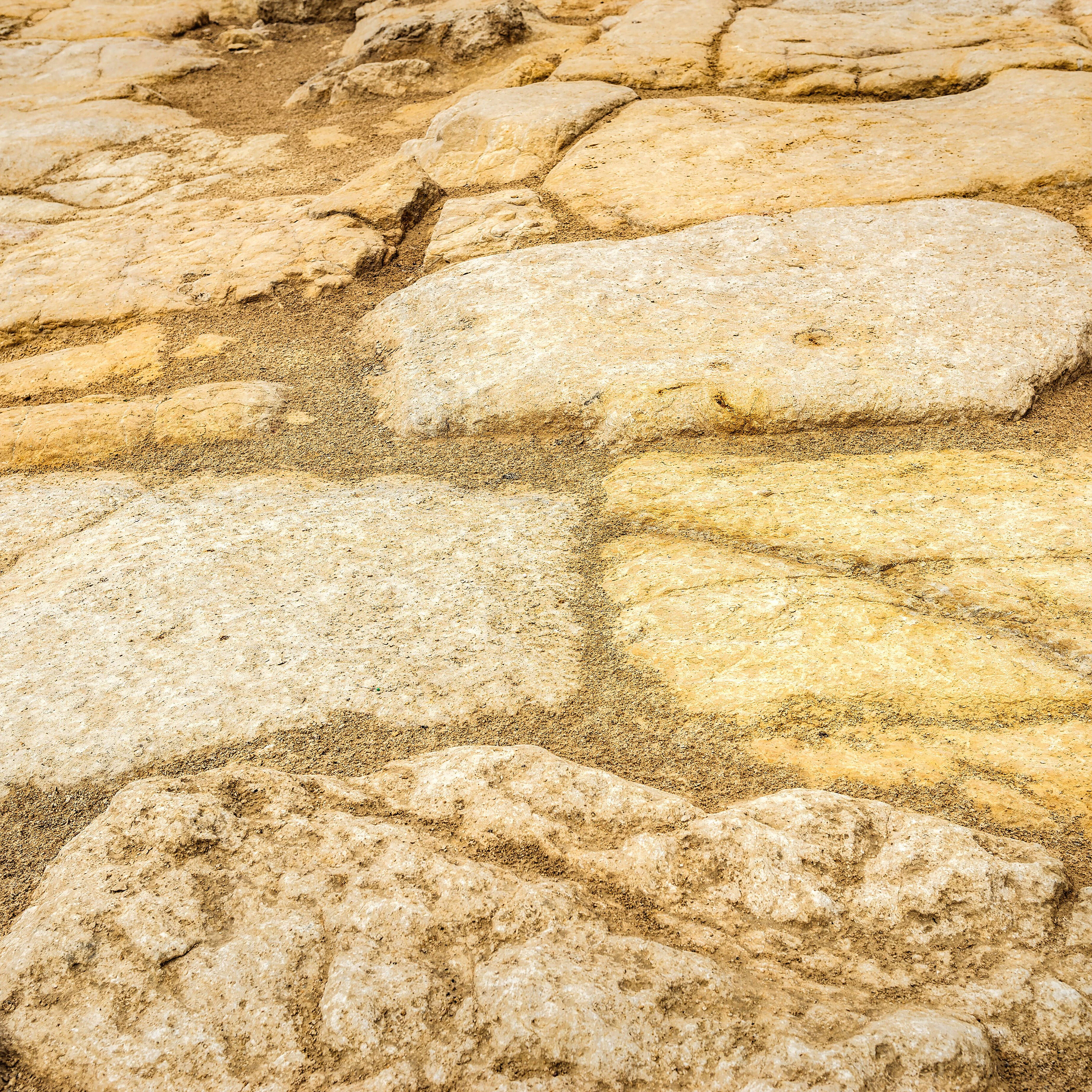 Fugensand ist wasserdurchlässig.
