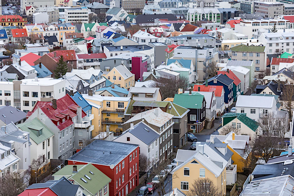Reykjavik ist die Hauptstadt von Island. Von hier zum Polarkreis ist es so weit wie von Berlin nach Hannover.