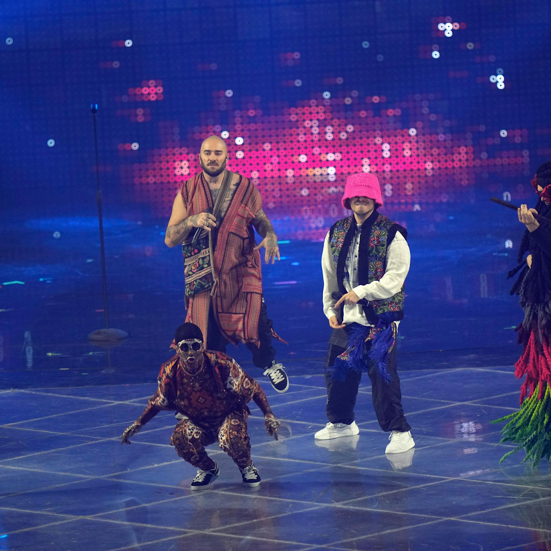 ESC-Newsblog: Sechs Punkte für Deutschland – letzter Platz! Ukraine gewinnt den Eurovision Song Contest in einem Hochspannungs-Voting dank der Publikumsstimmen