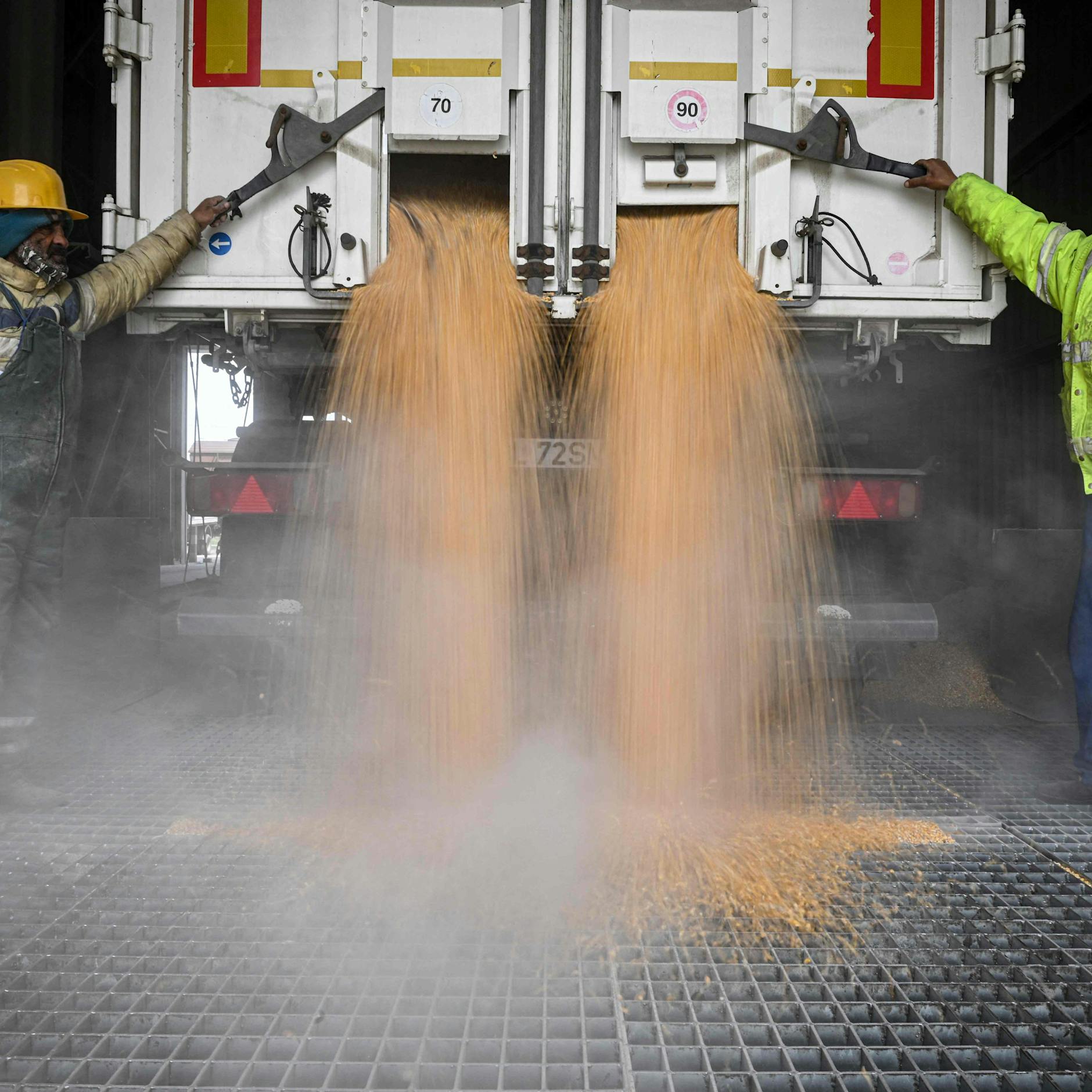 „Dummheit“: Moskaus Suff-Sprecherin beleidigt Außenministerin Baerbock wegen Ukraine-Weizen