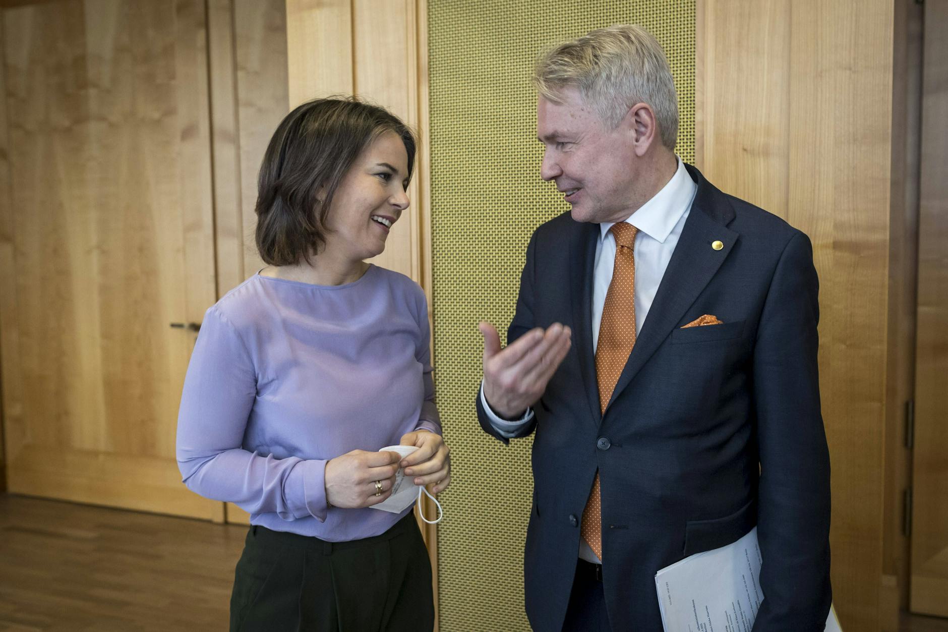 Bundesaußenministerin Annalena Baerbock mit ihrem finnischen Kollegen Pekka Haavisto.