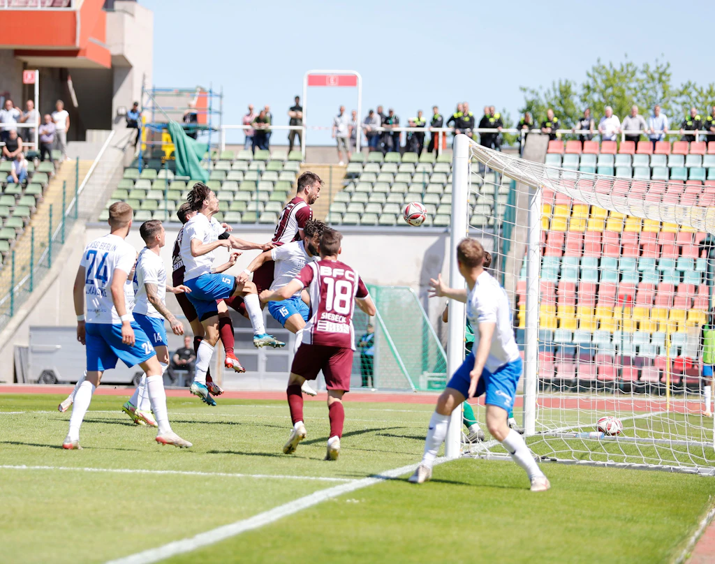 Endlich Meister: Der BFC Dynamo siegt mit 4:2 gegen die VSG Altglienicke und macht alles klar