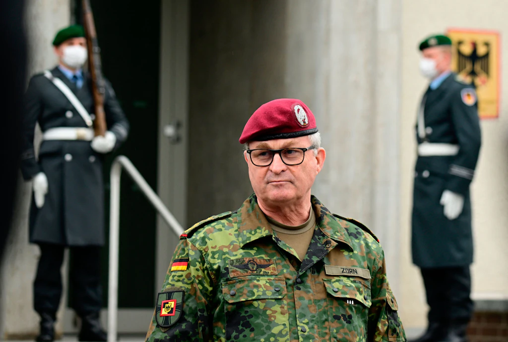 General Zorn: Anfragen nach Artillerie aus der Ukraine „auf dem Tisch“