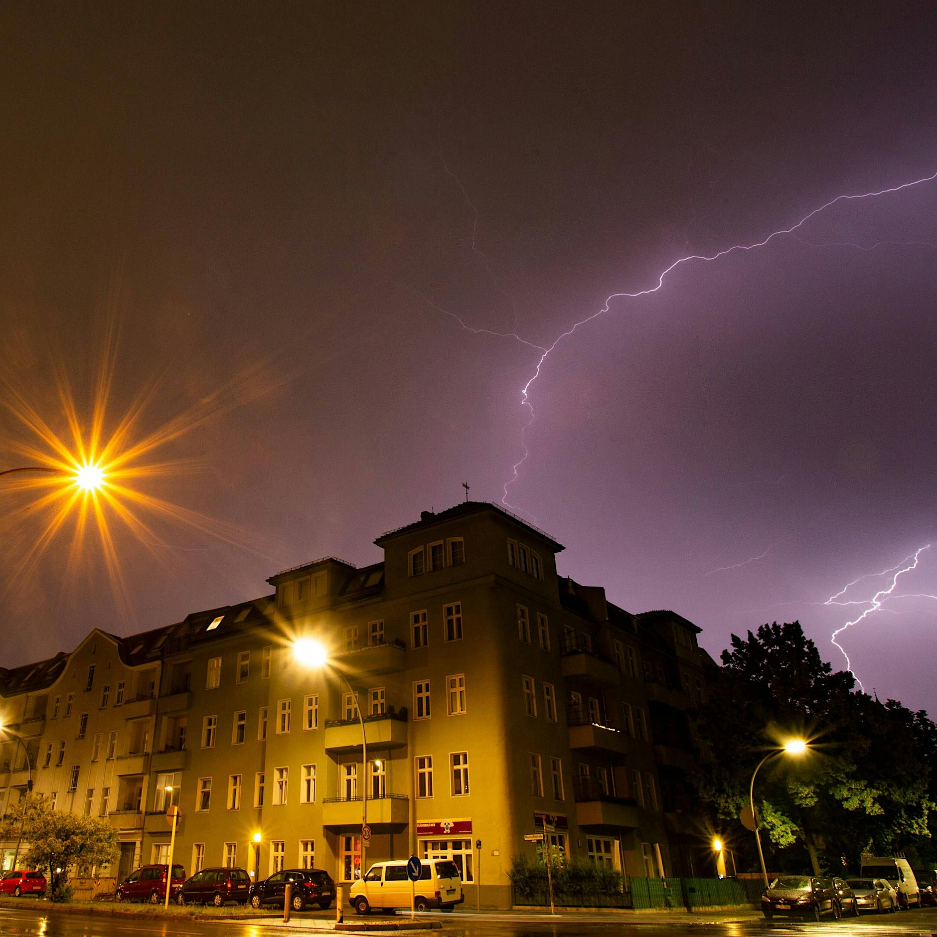 Wetter in Berlin: Gewitter, Regen und Sturm im Anmarsch