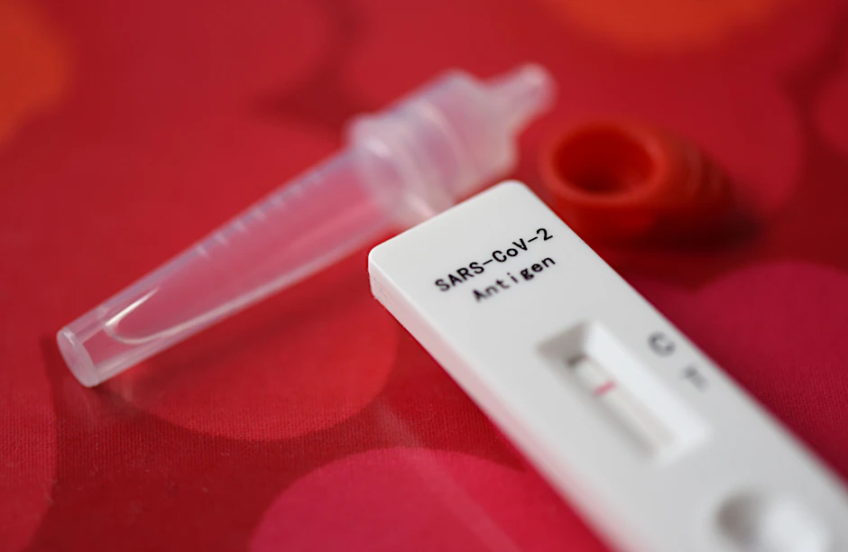 Ein kostenloser Bürgertest wird vom Staat bezahlt. Kriminelle nutzen das aus und rechnen Tests ab, die es gar nicht gab.