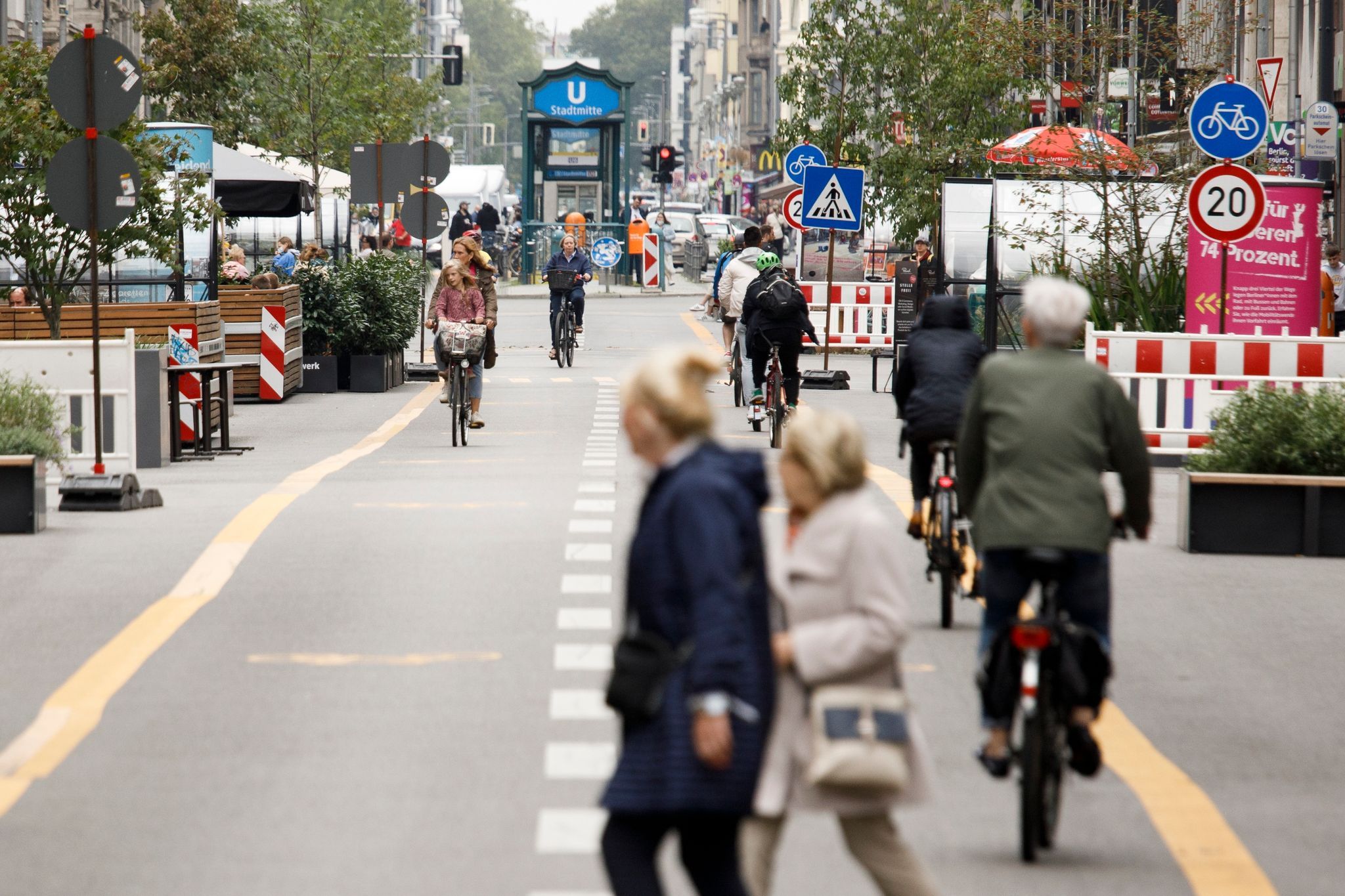 Jetzt berät der Berliner Senat über eine autofreie Innenstadt – kann das funktionieren?