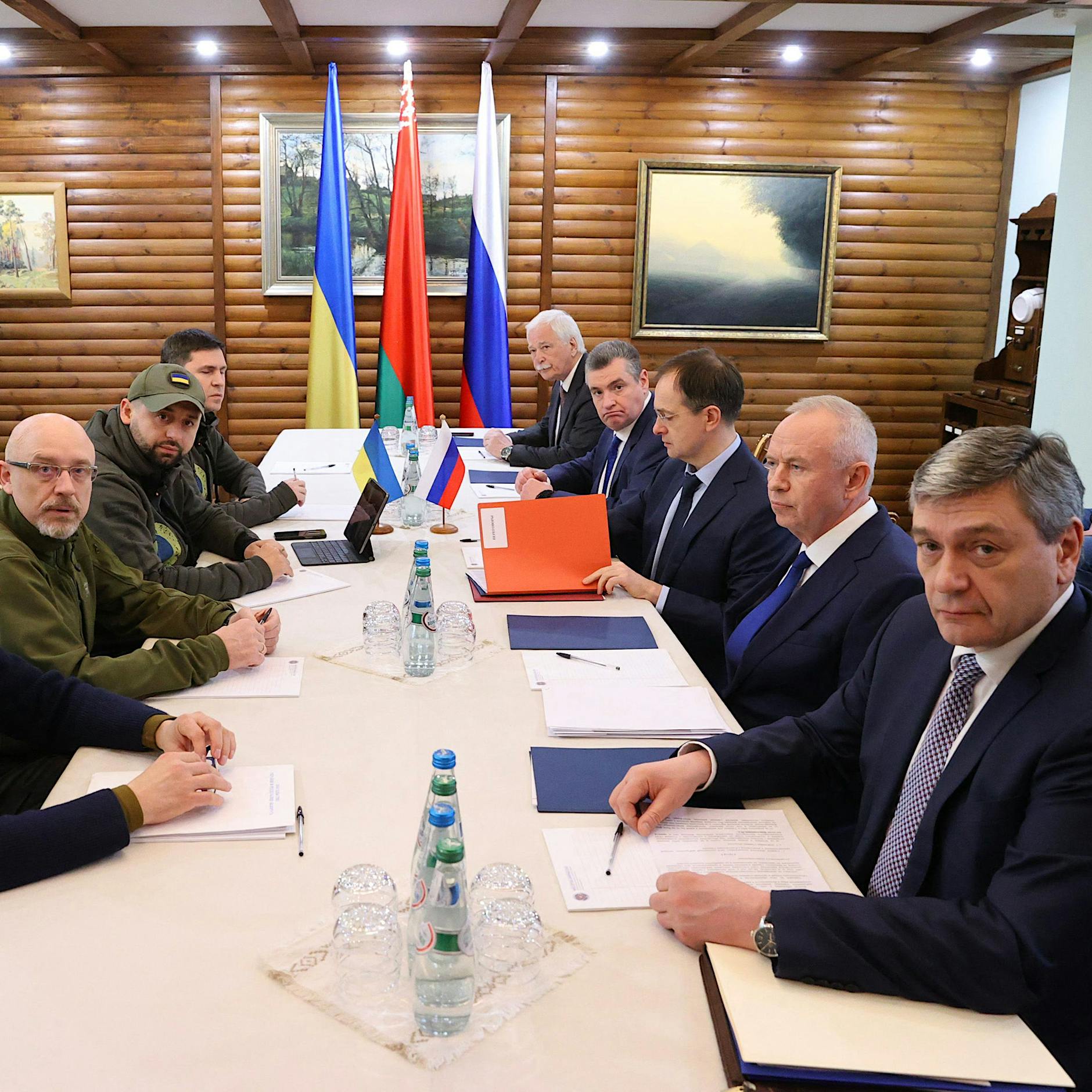 Moskau bricht Verhandlungen mit Kiew ab: Ukraine will keine Gebiete abtreten