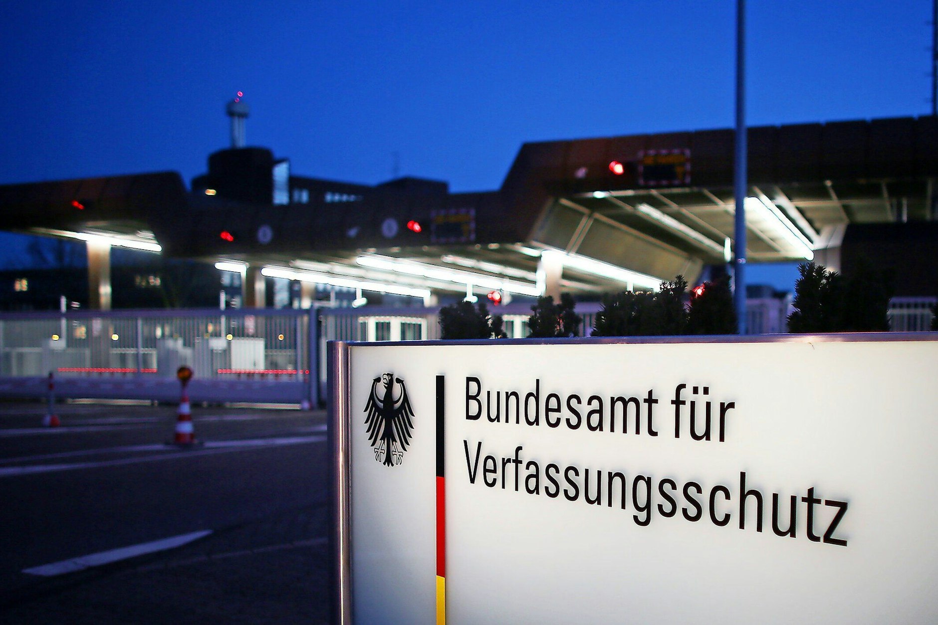 Das Bundesamt für Verfassungsschutz warnt vor russischen Spionageversuchen.