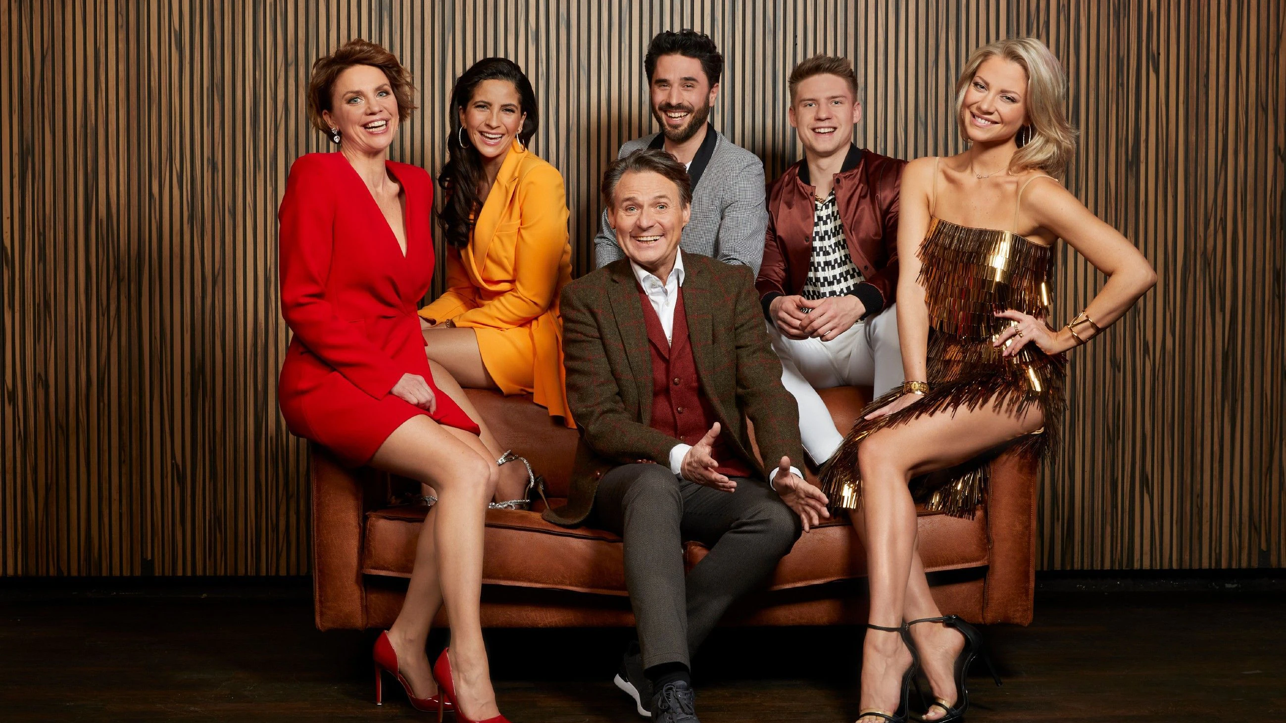 Wolfgang Bahro mit den GZSZ-Kollegen Gisa Zach, Chyssanthi Kavazi, Jan Kittmann, Lennart Borchert und Valentina Pahde.