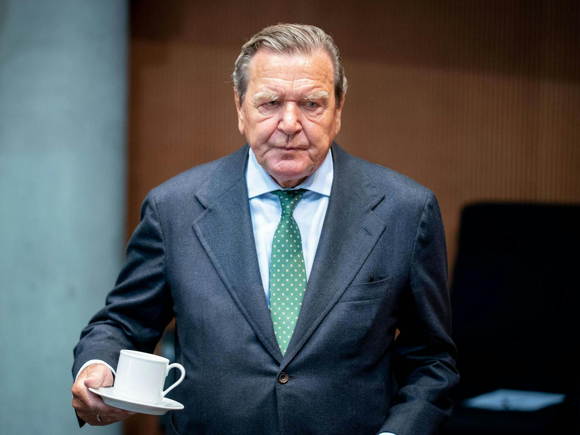 Der ehemalige Bundeskanzler Gerhard Schröder (SPD) steht wegen seiner Tätigkeiten für russische Unternehmen in der Kritik.