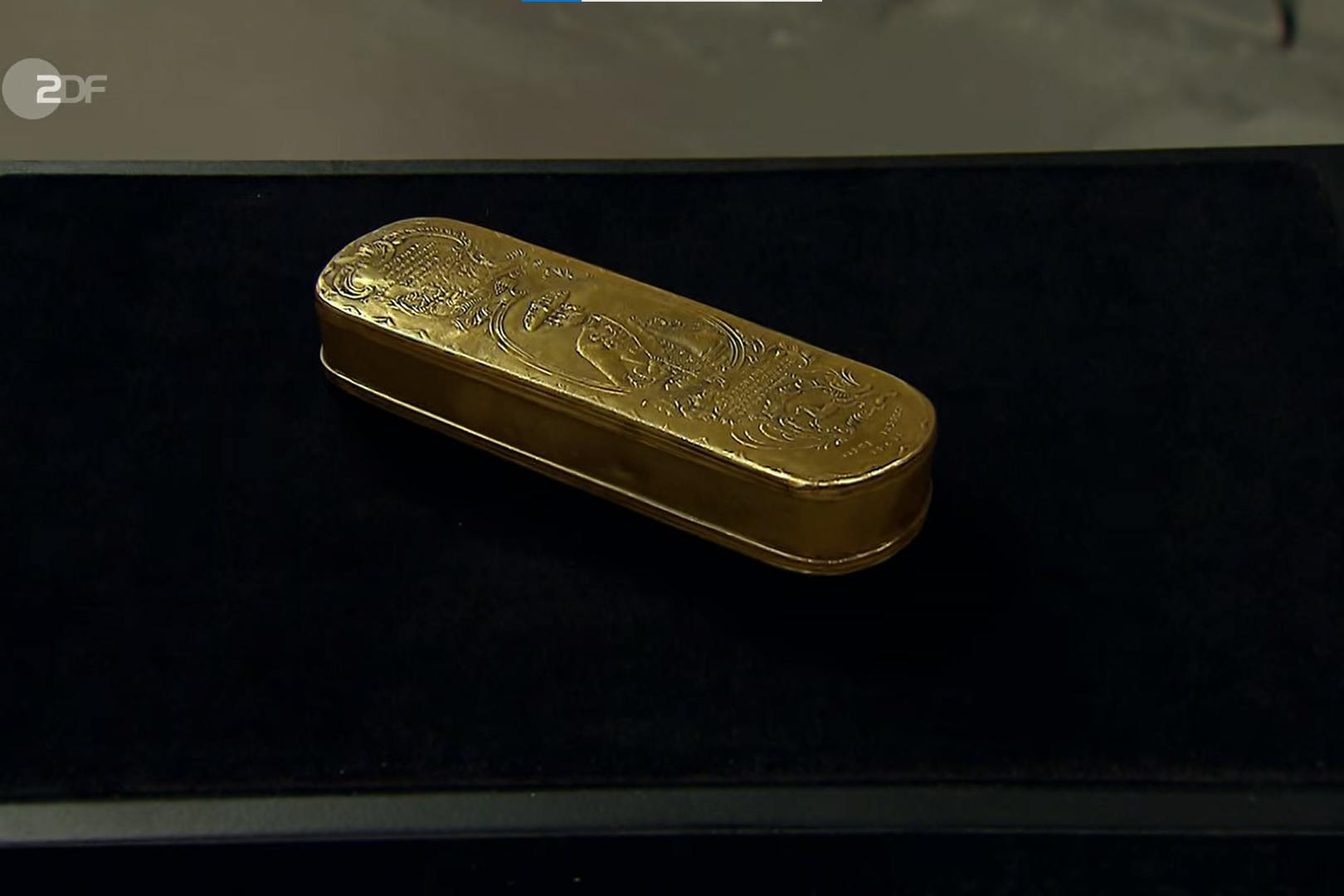 Bereits auf den ersten Blick fällt der Detailreichtum der Dose auf.