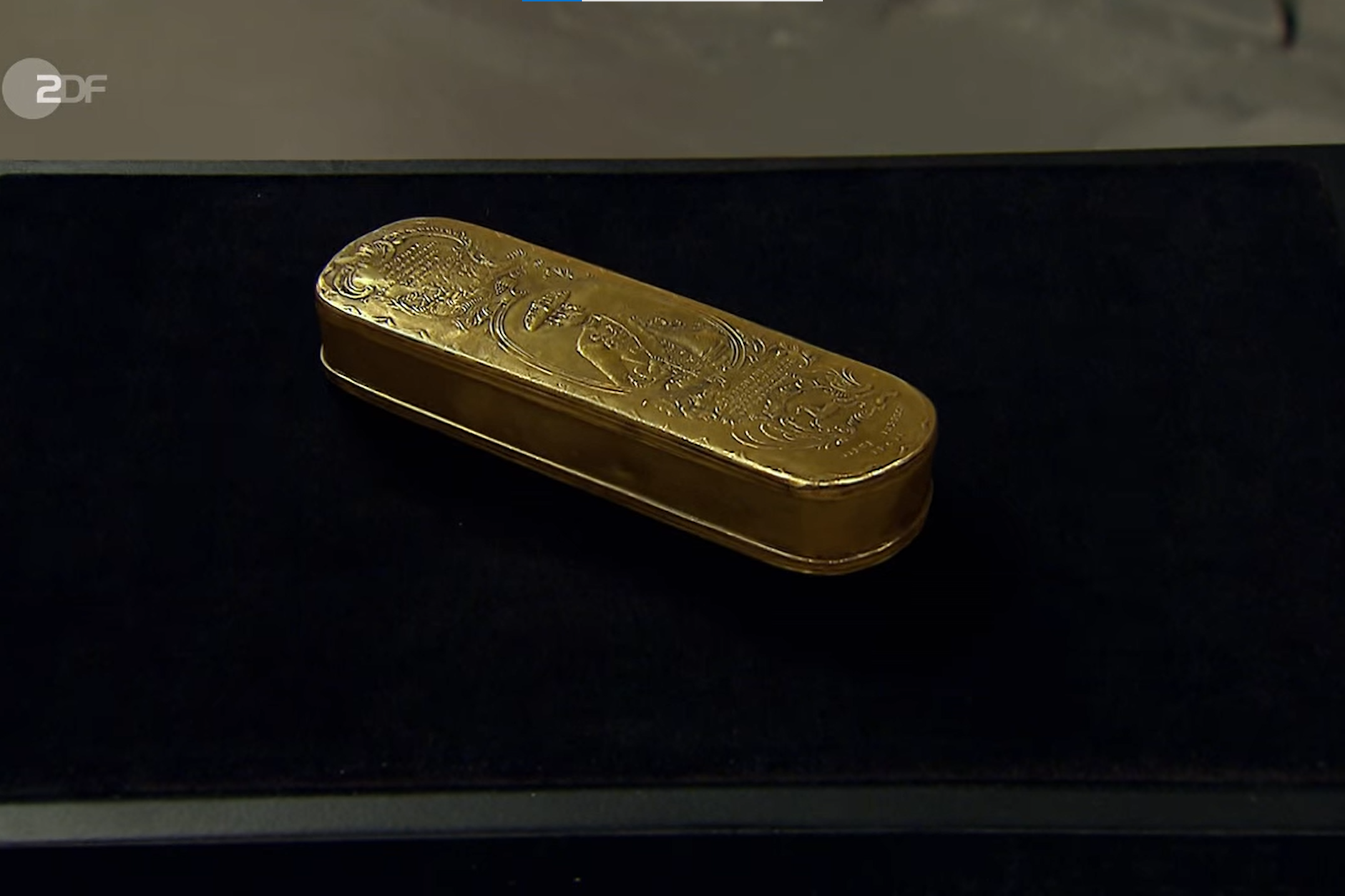 Bereits auf den ersten Blick fällt der Detailreichtum der Dose auf.