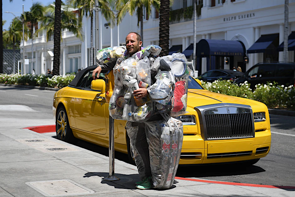 Umweltaktivist Rob Greenfield in Beverly Hills