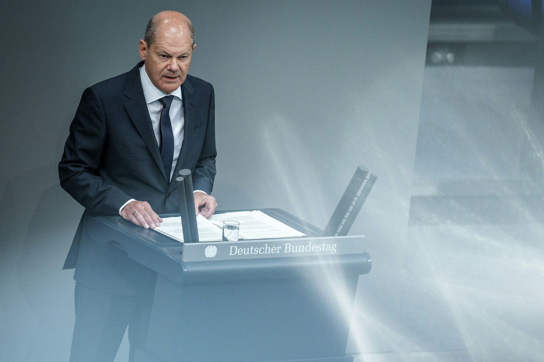 Die Rede von Bundeskanzler  Olaf Scholz (SPD) ließ am Donnerstag viele Fragen offen. Und die Akustik war auch schlecht.