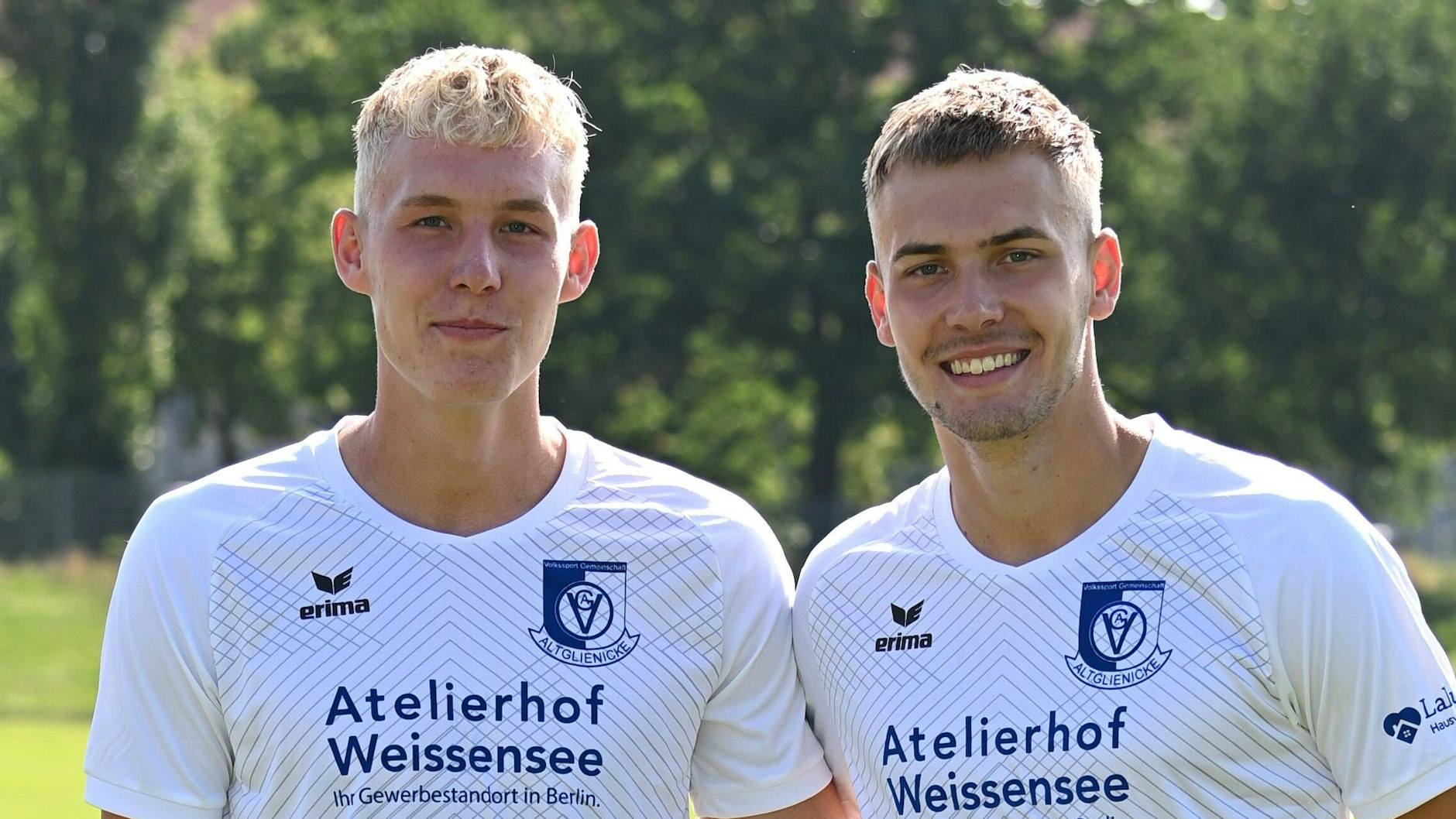 Die Brüder Paul (l.) und Johannes Manske haben bei der VSG Altglienicke einen großen Schritt in den Männerfußball gemacht.