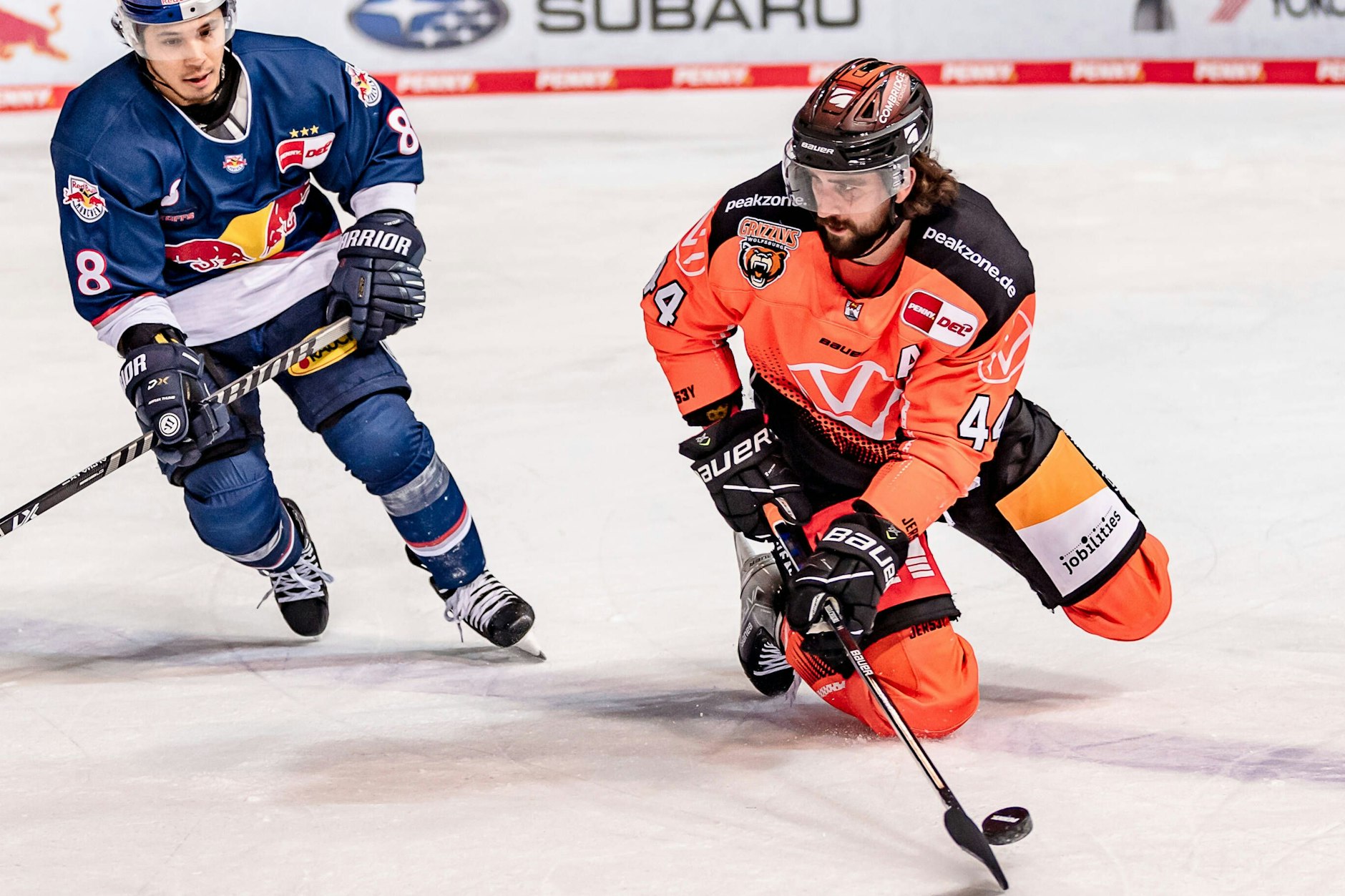 Kniet sich künftig für die Eisbären voll rein: Julian Melchiori.