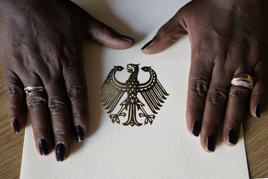 Berliner Senat will mehr als 400.000 Ausländer einbürgern