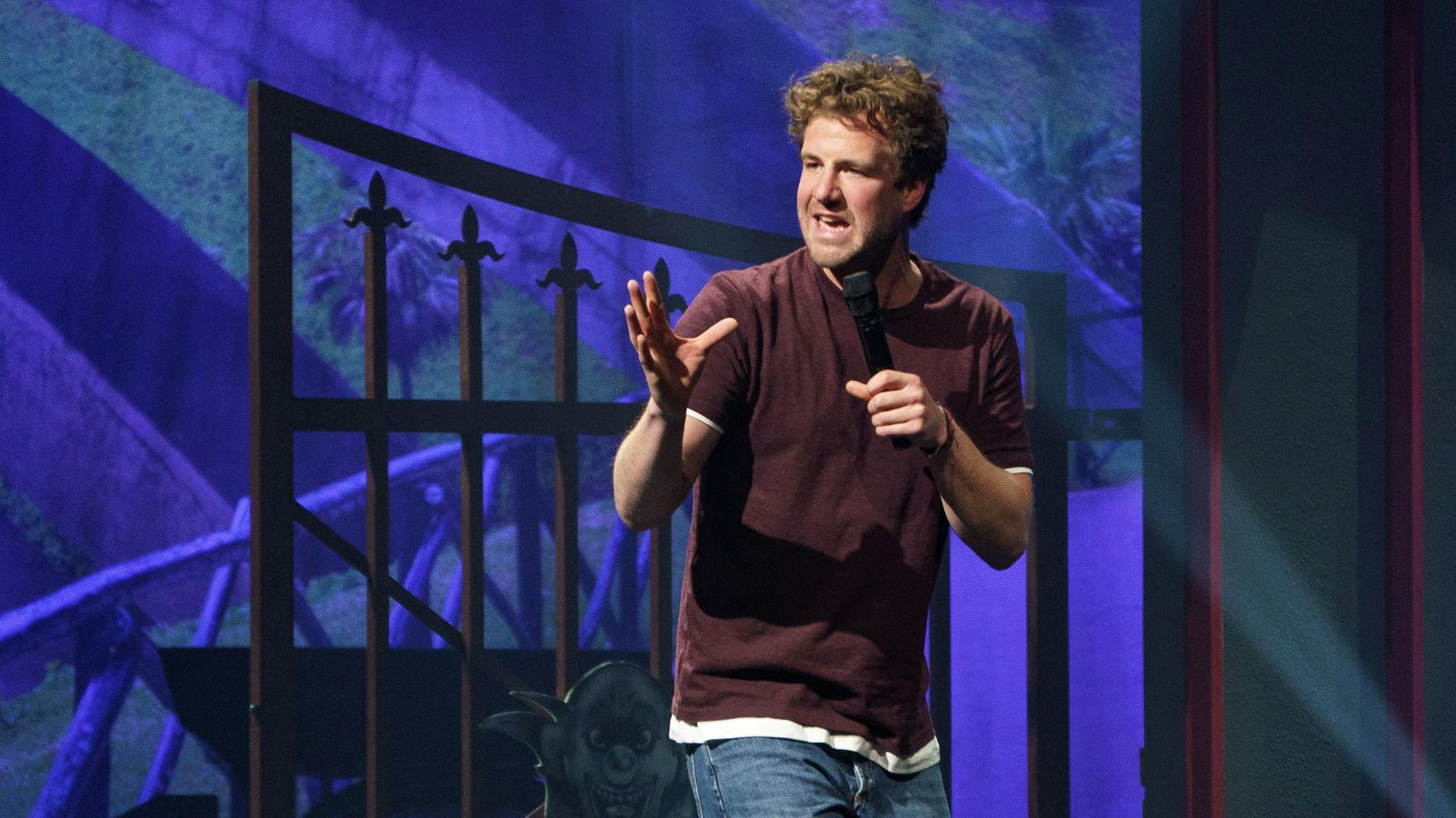 Comedian Luke Mockridge auf der Bühne.