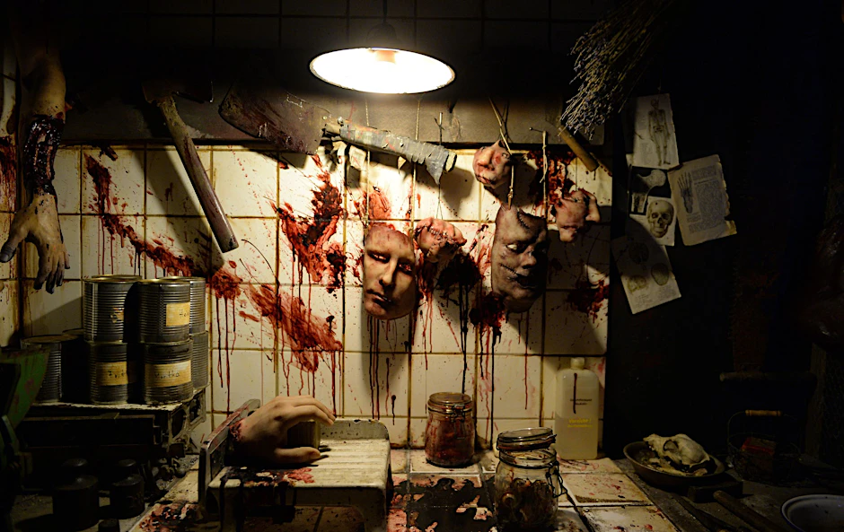 Ermittlungen im Verbrechermilieu: Beim Escape Game von The Room muss man einiges abkönnen.