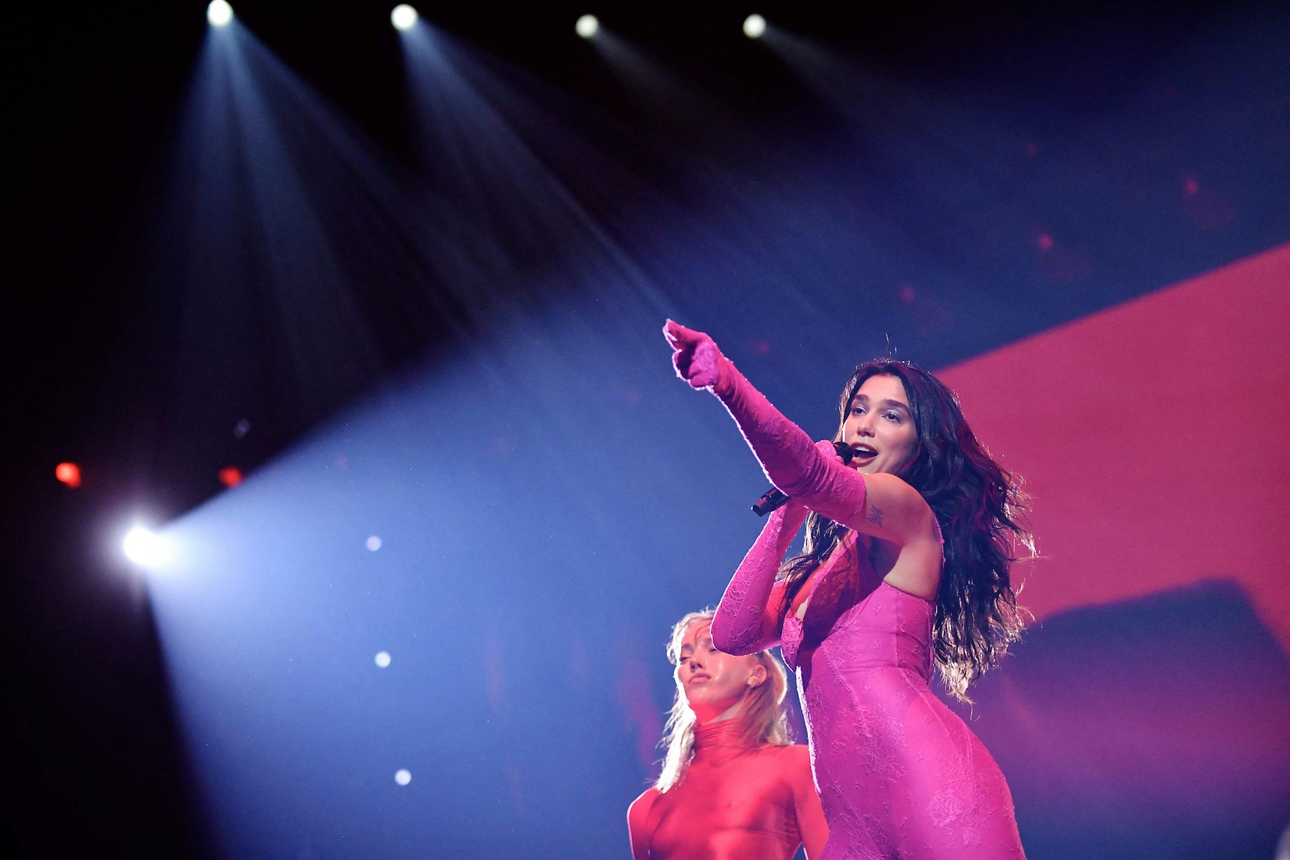 Sie ist eine der angesagtesten Dancepop-Stars und gerade auf großer Tour: Dua Lipa.