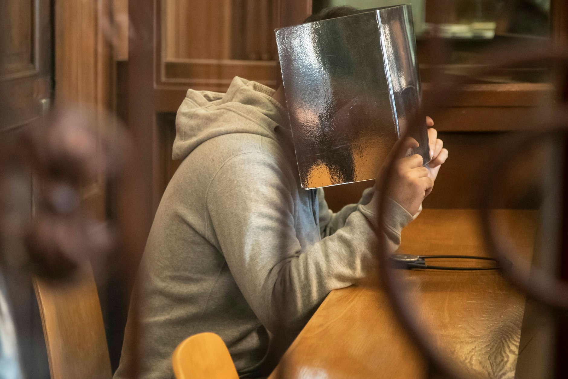 Überraschend gab der Angeklagte Yousuf H. am Mittwoch zu, seine Schwester Maryam H. getötet zu haben.