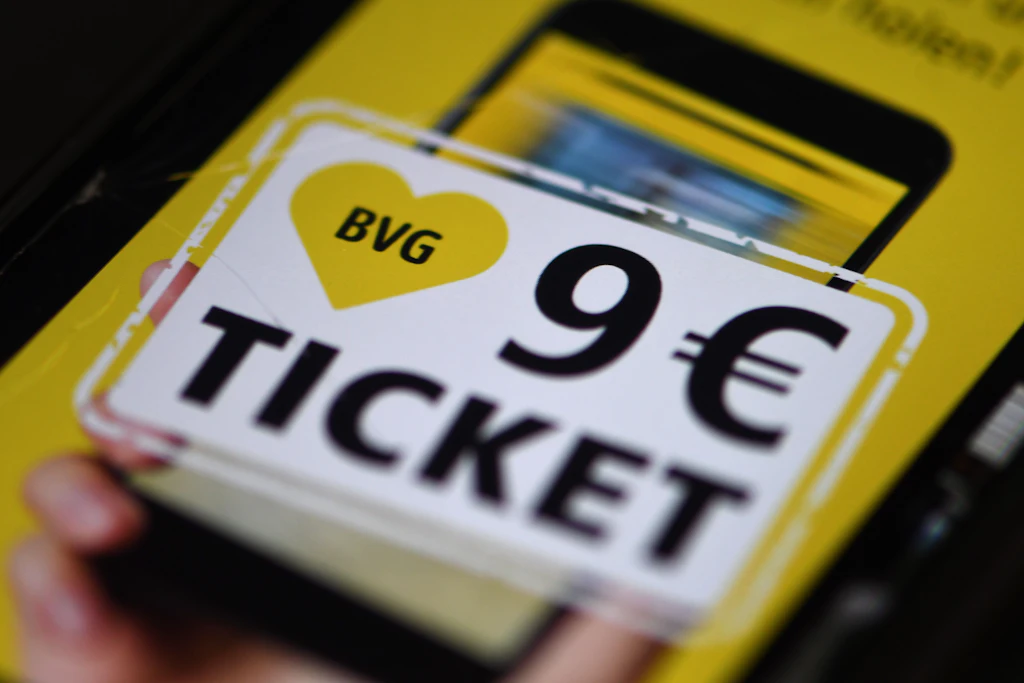 BVG prescht vor: In Berlin gibt es das 9-Euro-Ticket schon seit Freitag!