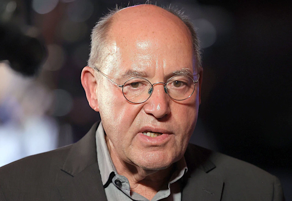 Gregor Gysi will die Linkspartei retten. 
