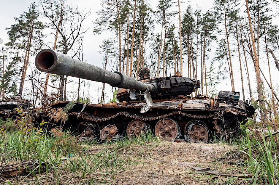 In der Ukraine tobt ein mörderischer Krieg, wir hatten in den letzten Tagen ein Bombenwetter: Darf man das noch sagen?