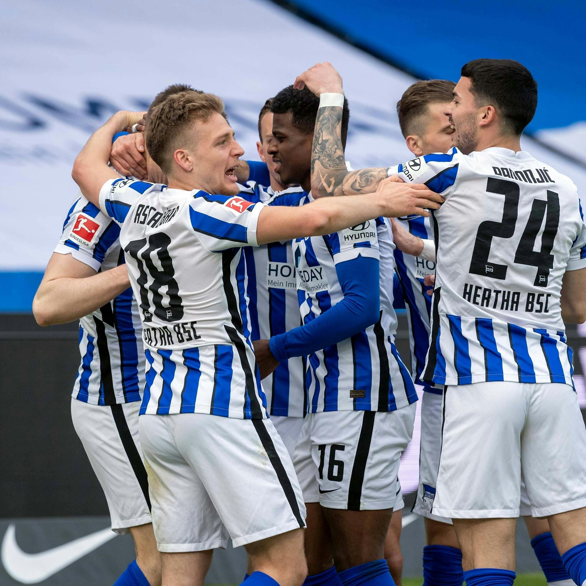 Vergangene Saison konnten Herthas Spieler doch noch am Ende jubeln - trotz Spielemarathon im Endspurt.