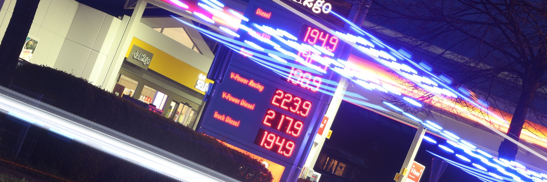 Zum 1. Juni sollen die Benzinpreise deutlich sinken.