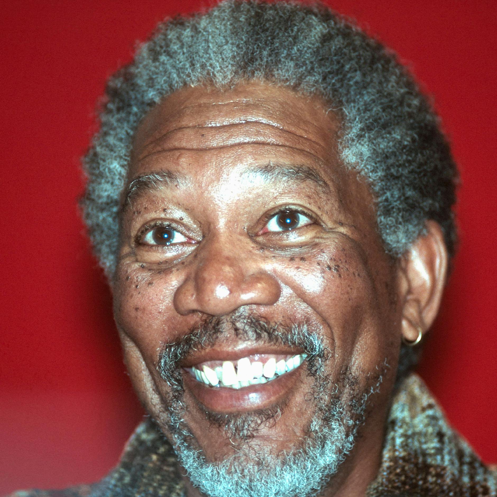 Bizarre Sanktionsliste: Warum Hollywoodstar Morgan Freeman und sogar tote Promis in Russland unerwünscht sind!