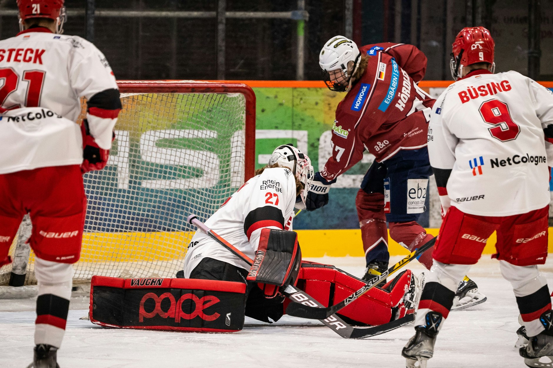Eric Hördler trifft gegen Köln, steuert zum DNL-Meistertitel 15 Tore und 16 Assists in 35 Spielen bei.