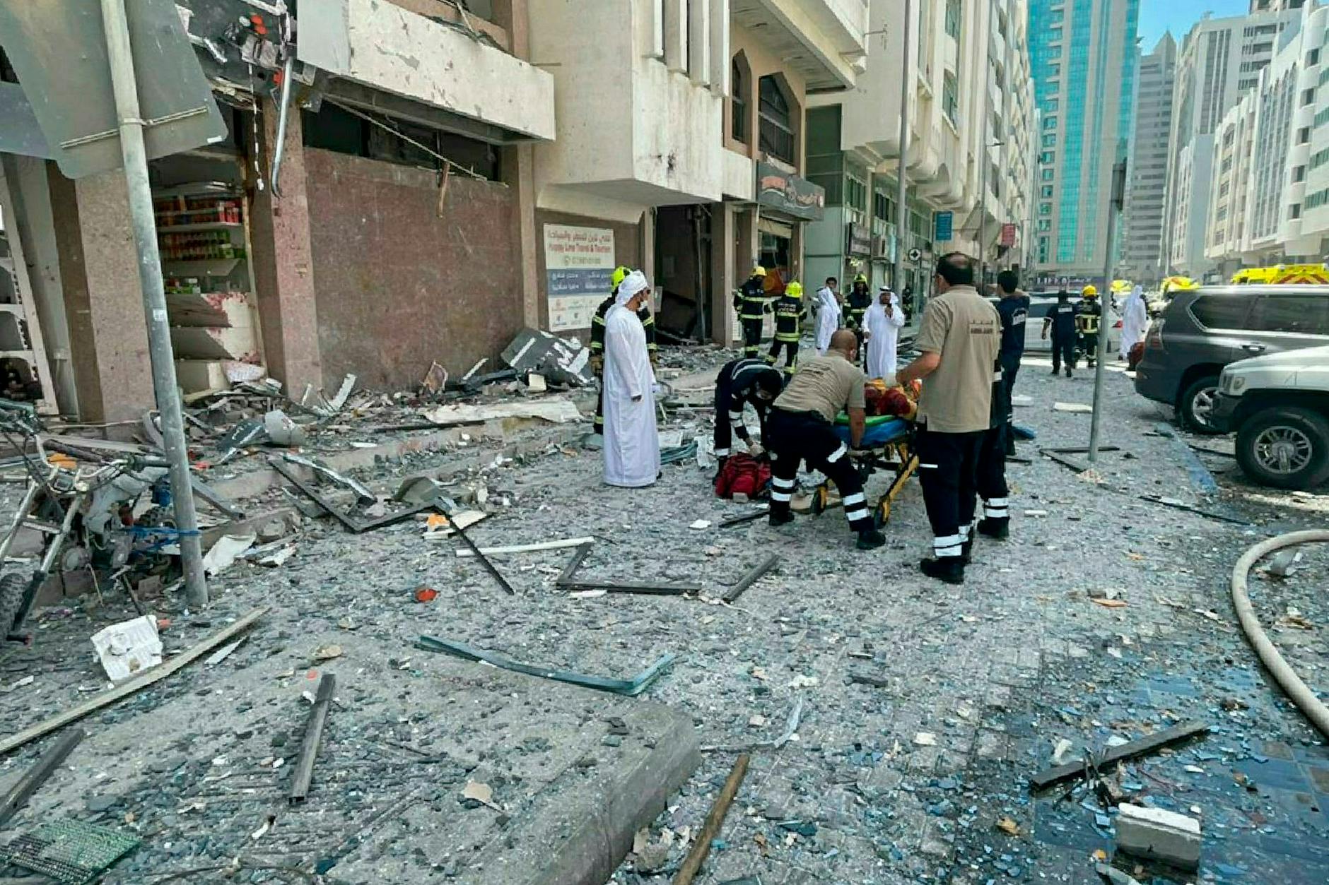 Die Unglücksstelle: Bei einer Explosion in Abu Dhabi wurden 120 Menschen verletzt.