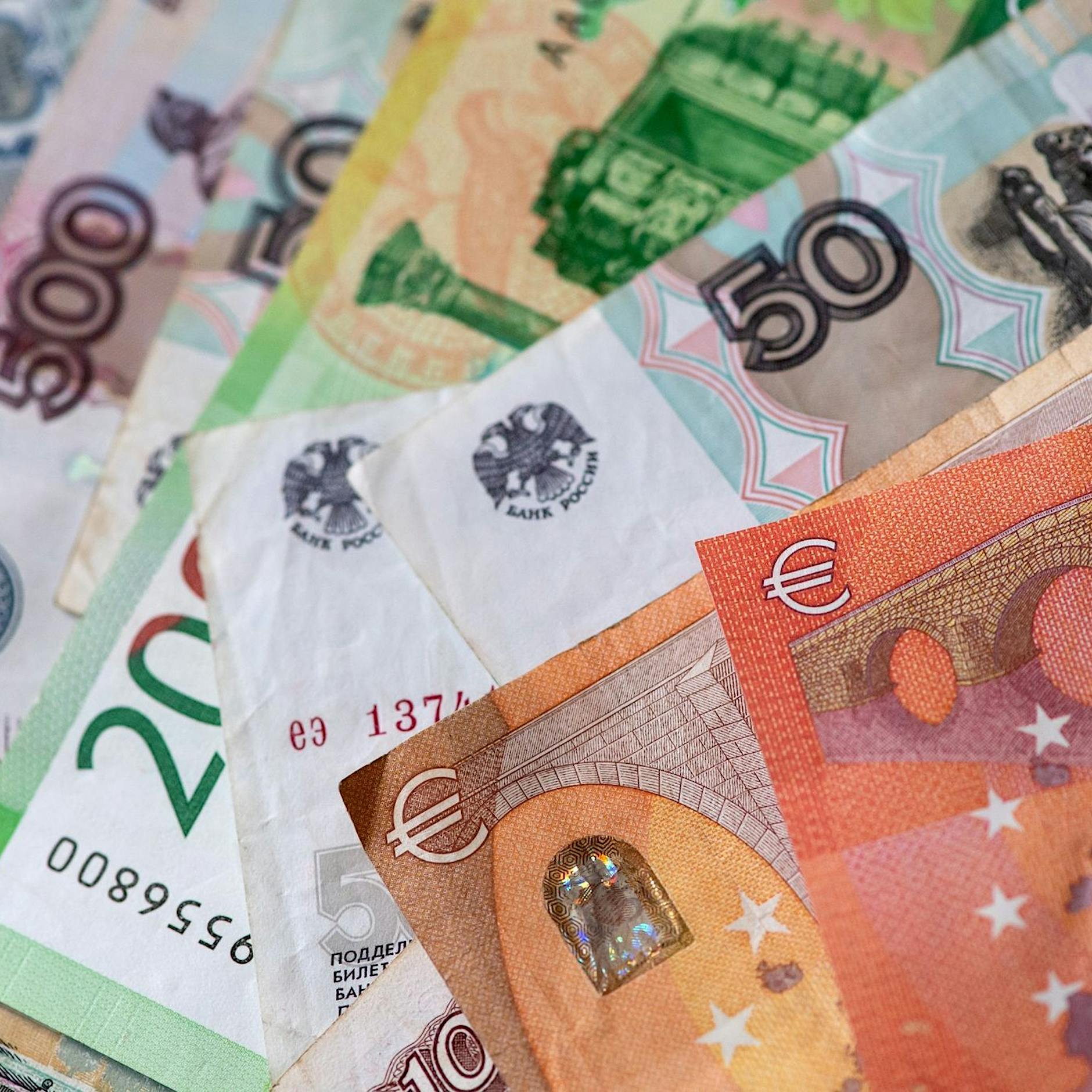 Der Euro in Russland auf Rekordtief: Wann wird der Rubel endlich abstürzen?