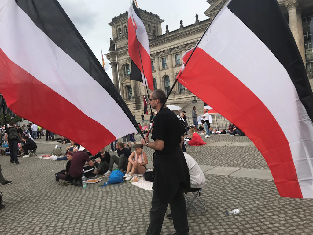 Verfassungsschutz: Demokratieverachtung und Umsturzfantasien nehmen in Berlin zu