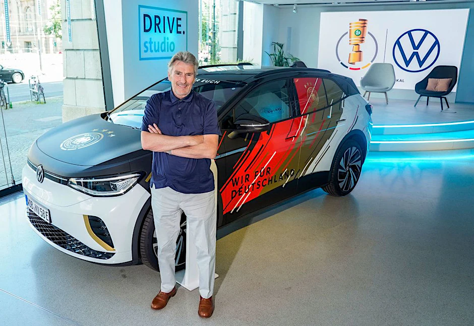 Dieter Müller wurde jetzt&nbsp;auf dem Walk of Fame des Deutschen Fußball-Bundes (DFB) verewigt.