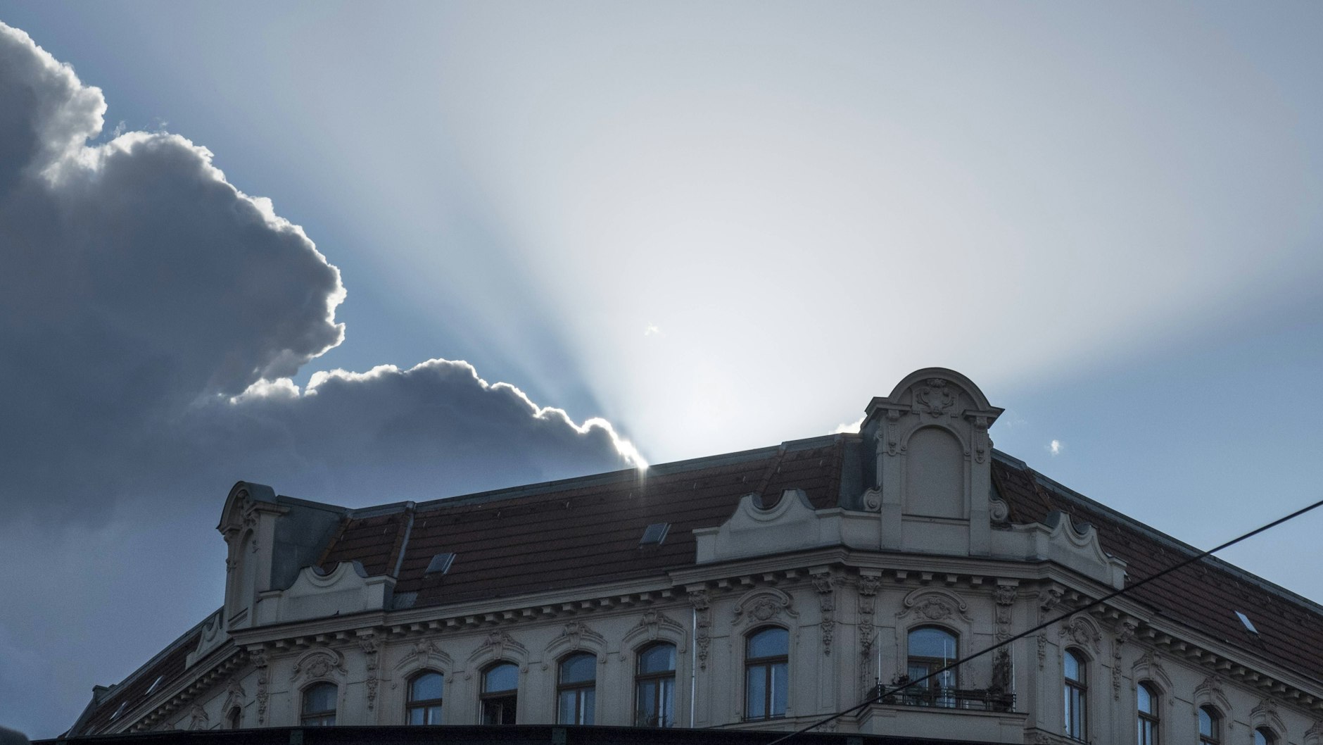 Wohnhaus in Berlin. Das Portal Immowelt sagt sinkende Preise voraus.