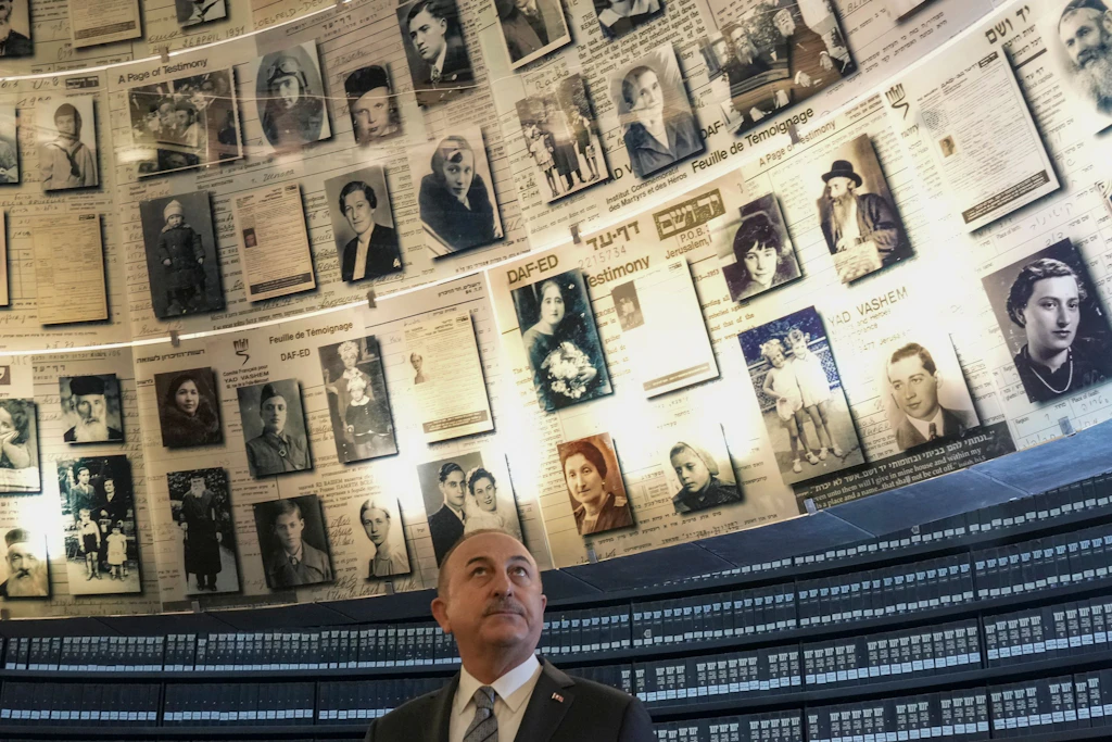Erstmals nach 15 Jahren: Türkischer Außenminister besucht Israel