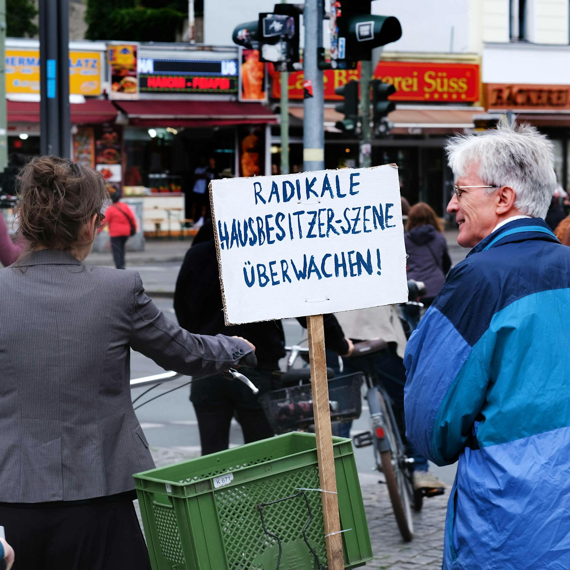 Enteignungskonferenz in Berlin: DARUM müssen die Wohnungs-Multis am Wochenende zittern