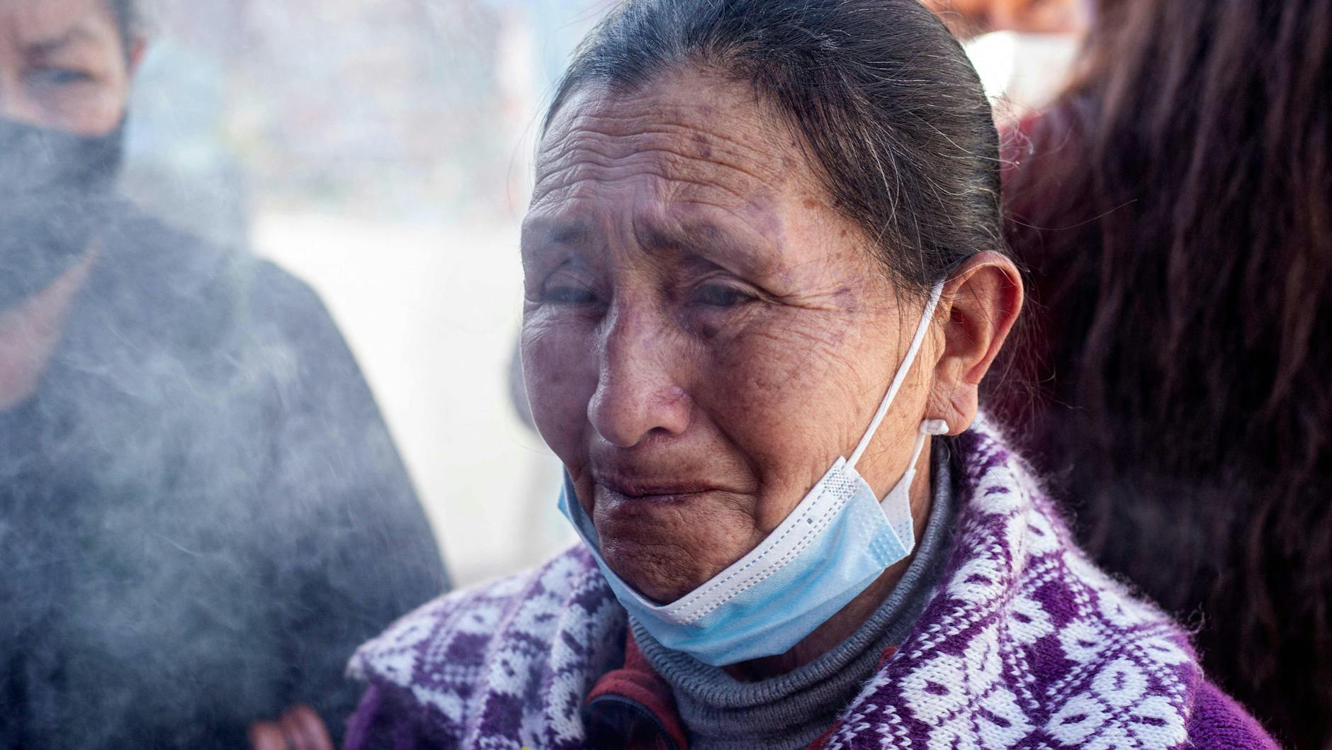 Eine ältere Dame im peruanischen Puno, wo Erdstöße zu spüren waren (Symbolbild).