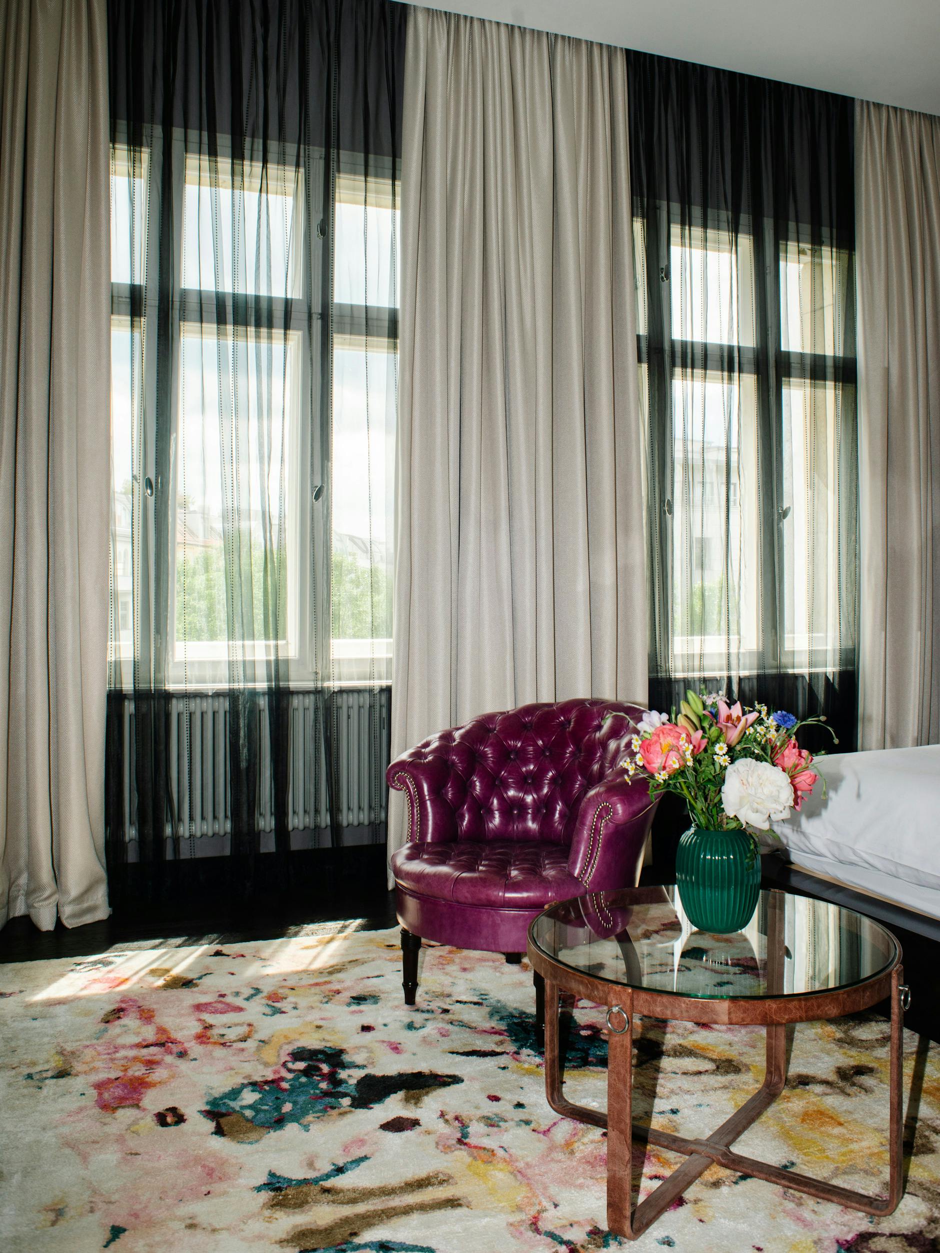 Nur die Ruhe: Der trubelige Kudamm wirkt im Zimmer 410 ganz weit weg.