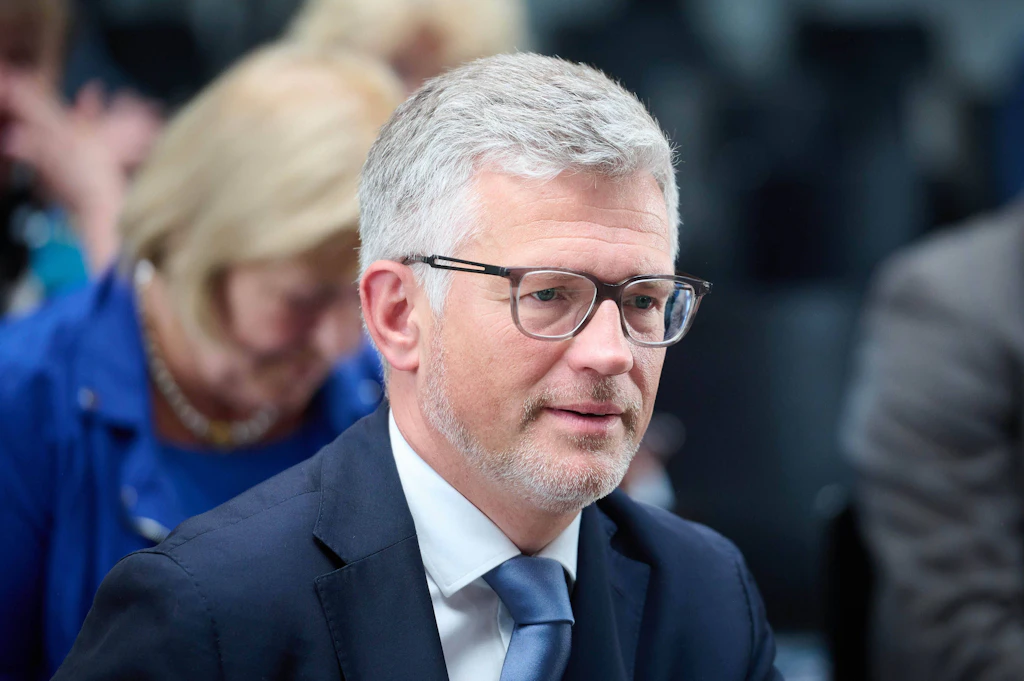 Botschafter Melnyk: „Militärisch wird die Ukraine von Berlin im Stich gelassen“