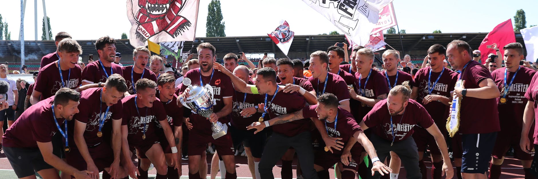 Die Spieler des BFC Dynamo haben mehr als 30 Jahre nach der Wende in der Relegation gegen Oldenburg die Chance, endlich in den Profifußball vorzustoßen.