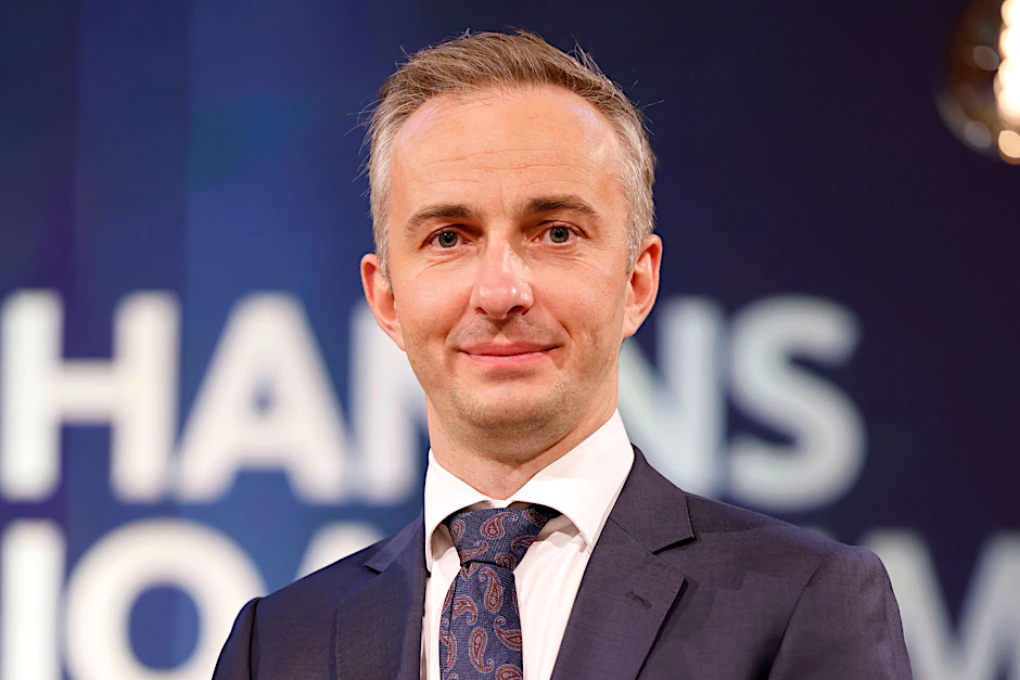 Jan Böhmermann hat Post von der Polizei bekommen