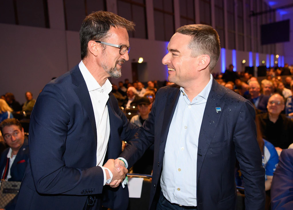 Turbulente Hertha-MV: Sportchef Fredi Bobic gesteht Fehler ein, Investor Lars Windhorst erntet Pfiffe – und überraschend viel Applaus