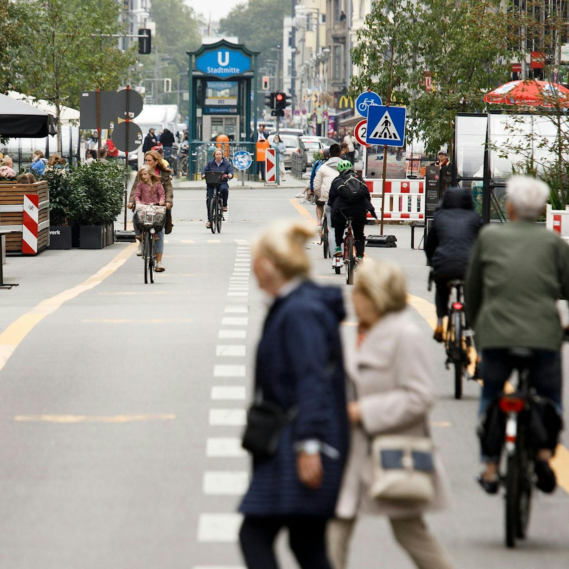 Autofreie Friedrichstraße kostet dieses Jahr mehr als 200.000 Euro