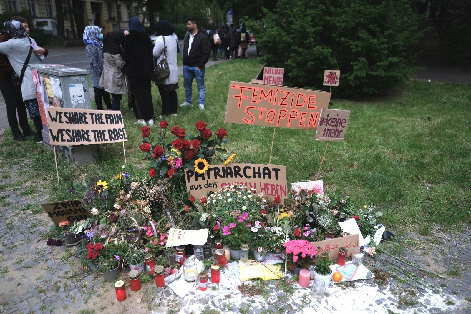 Die Mahnwache im April 2022 für die ermordete afghanische Mutter setzte ein Zeichen gegen Gewalt gegen Frauen.