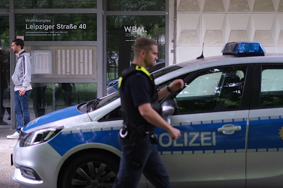 Rohrbruch in Hochhaus an der Leipziger Straße: Wohnungen zwei Wochen gesperrt
